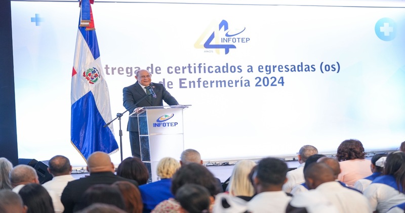 INFOTEP certifica 335 auxiliares de enfermería